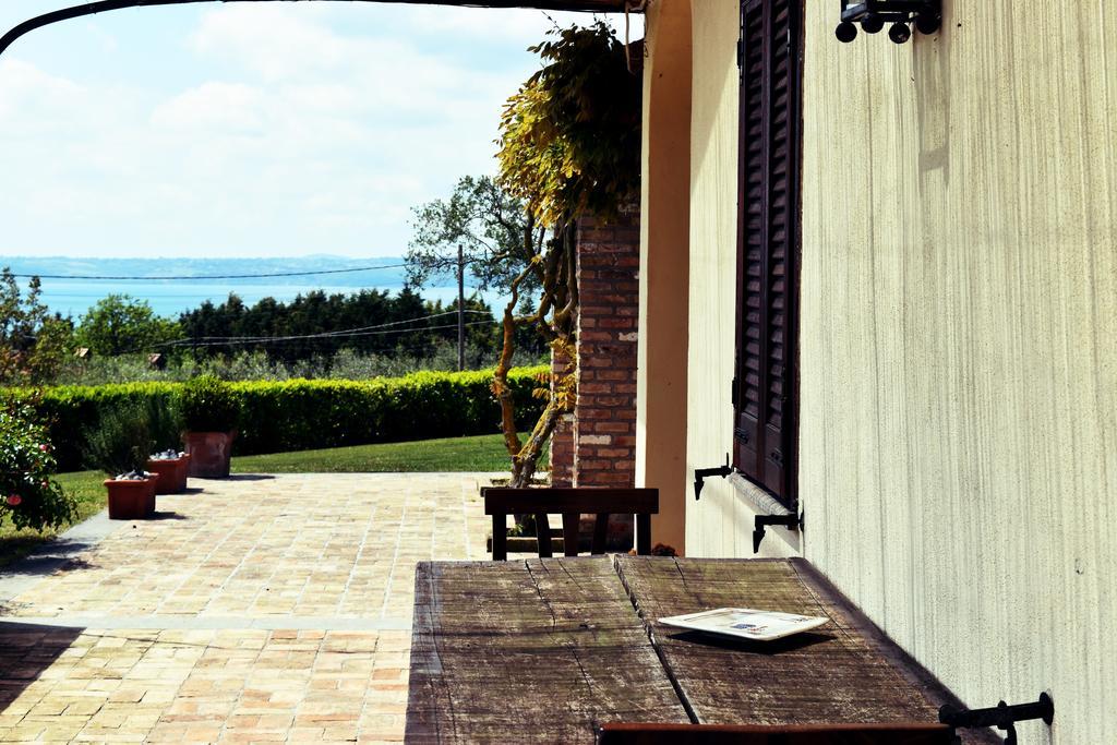 La Cavetta Country House Тревиньяно-Романо Экстерьер фото